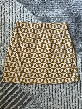 Retro-style Corduroy Mini-Skirt - Size S